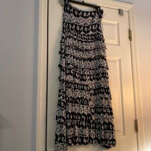 Grace Elements medium tiered maxi skirt, black and white tribal